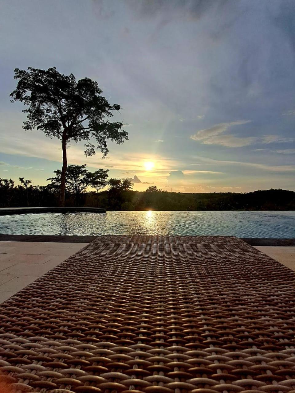 Kubuhill Sunset Bungalow Toyapakeh Exterior photo